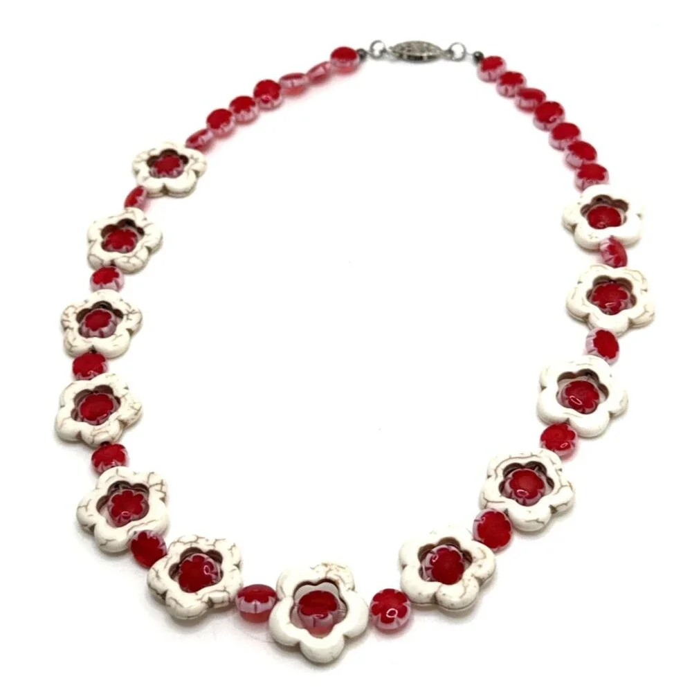 Vintage Millefiori Glass Bead & Howlite Necklace Red White Floral Statement 17.5